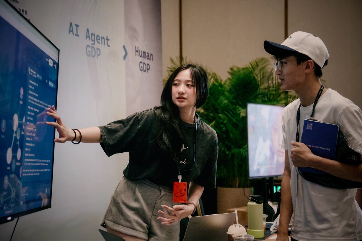 Some days in <a href="/virtuals_io/">Virtuals Protocol</a> feel amazing: shipping cool demo, help someone finally solve that tricky issue, or run an event and watch builders leave with smiles

Those are bloom days.

Other days are quiet: answering urgent DMs at 1 AM, fixing docs nobody notices, or just…