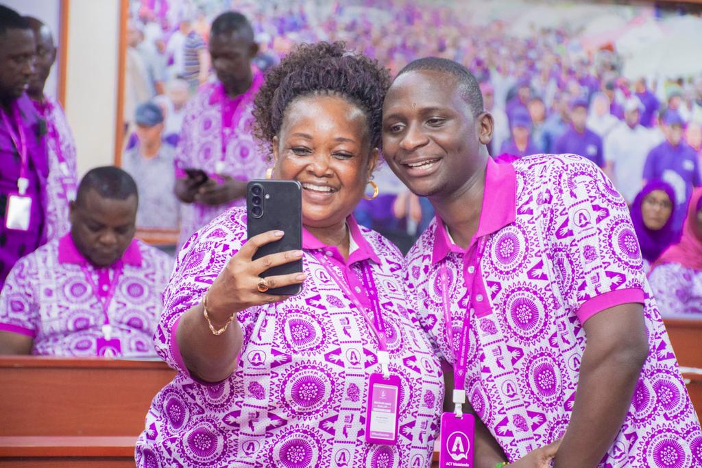 ACTWazalendo (@actwazalendo) on Twitter photo <a href="/ayo_shangwe/">shangwe Ayo</a> Wenye Ngome zao.
Mwenyekiti wa <a href="/NgomeyaWanawake/">Ngome ya Wanawake</a> Taifa, Ndugu <a href="/JaneRithe/">Janeth Rithe</a> na Mwenyekiti wa <a href="/NgomeyaVijana/">Ngome ya vijana_Official</a> Taifa, Ndugu <a href="/abdulnondo2/">Abdul Nondo 🇹🇿</a> muda mfupi kabla ya kuanza kikao cha kamati kuu.
Oktoba #LindaKura
#MuhuniHasusiwi <a href="/ayo_shangwe/">shangwe Ayo</a> Wenye Ngome zao.
Mwenyekiti wa <a href="/NgomeyaWanawake/">Ngome ya Wanawake</a> Taifa, Ndugu <a href="/JaneRithe/">Janeth Rithe</a> na Mwenyekiti wa <a href="/NgomeyaVijana/">Ngome ya vijana_Official</a> Taifa, Ndugu <a href="/abdulnondo2/">Abdul Nondo 🇹🇿</a> muda mfupi kabla ya kuanza kikao cha kamati kuu.
Oktoba #LindaKura
#MuhuniHasusiwi