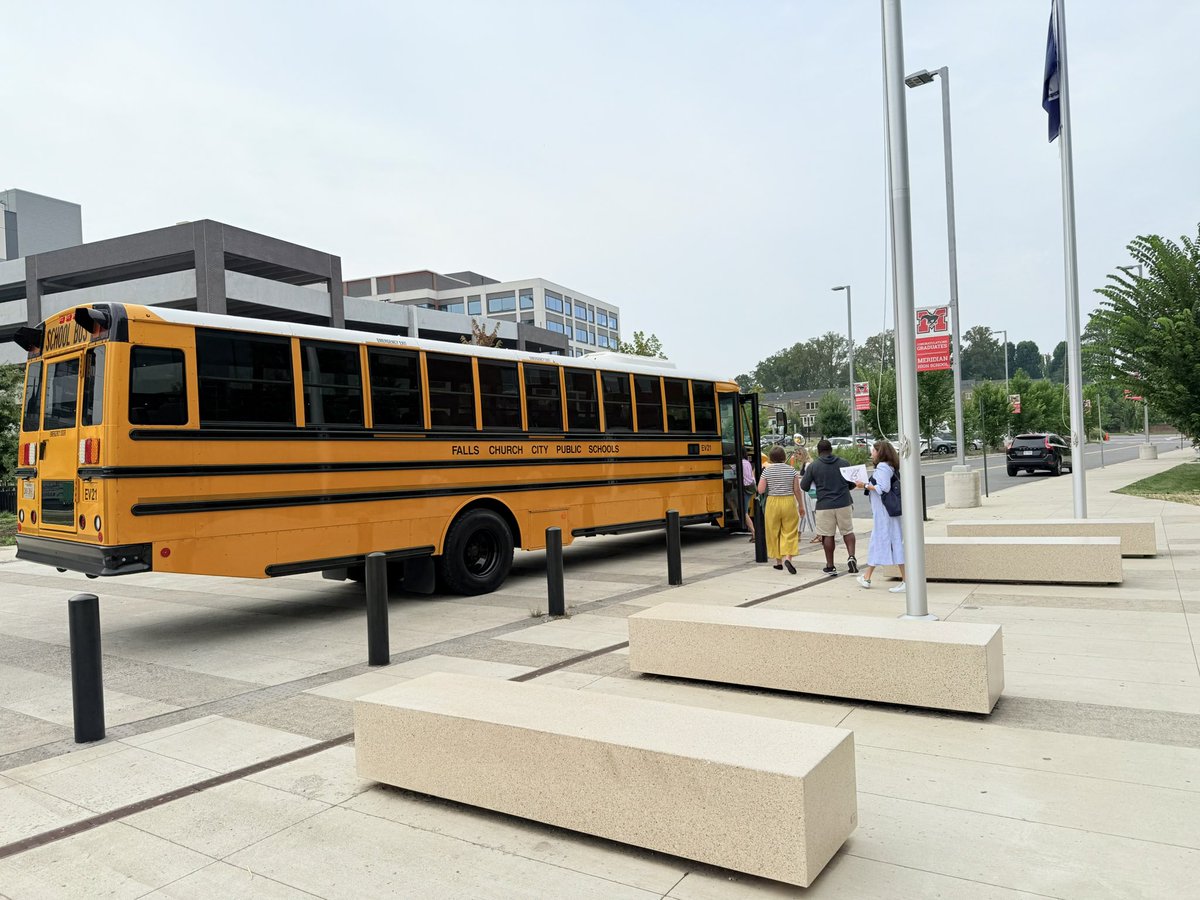 Terry J. Dade tweet media