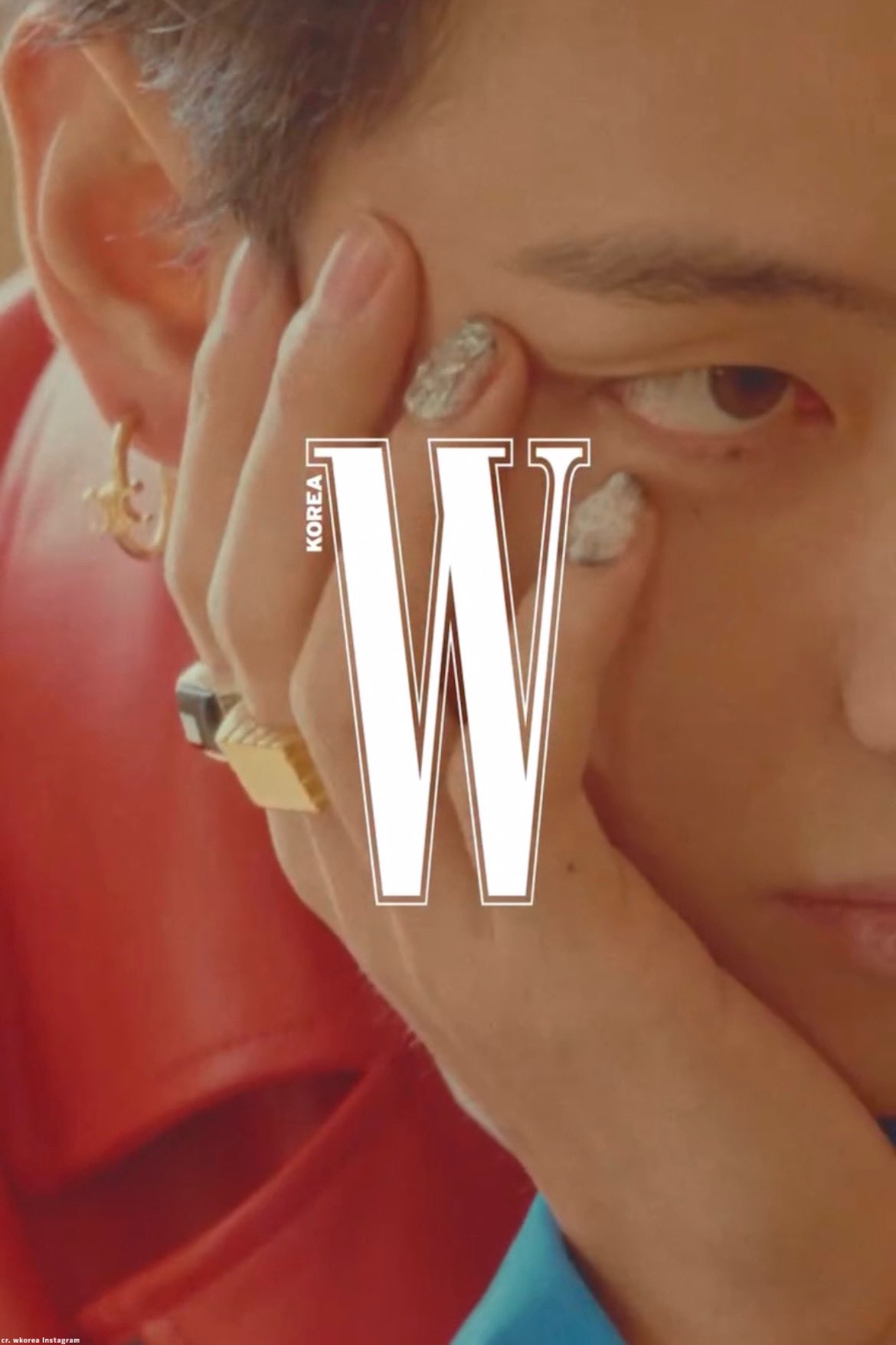 K-POP・アジア BTS NOW2 V V (BTS) - 2025 [W KOREA] Vol.9 (E ver) - interAsia