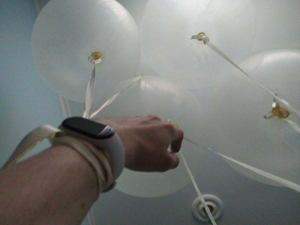 Oh no x3
Not #squeakysaturday, but I guess Tuesday also counts x3