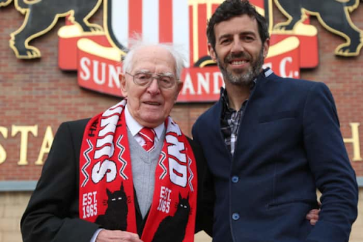 Any Sunderland season ticket holder over the age of 85 that has held a season ticket for at least 3 seasons, will be awarded with a FREE season ticket. 

If they’ve already paid for it, they’ll get a full refund.  

What a lovely touch from Sunderland. 👏