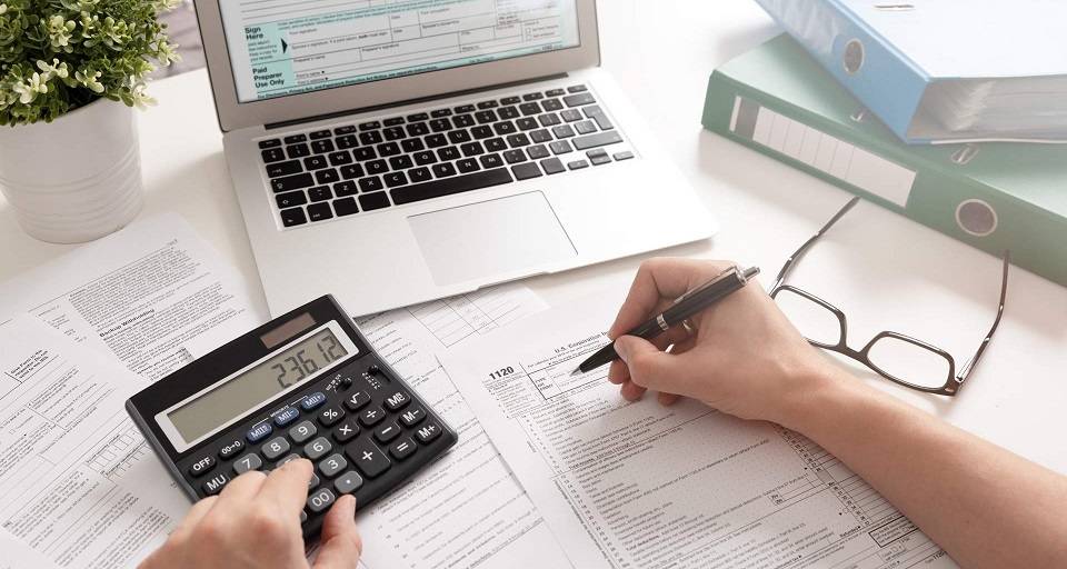 Experto tributario propone revisar o eliminar el IGTF en dólares por impacto en empresas fenavi.com.ve/experto-tribut…