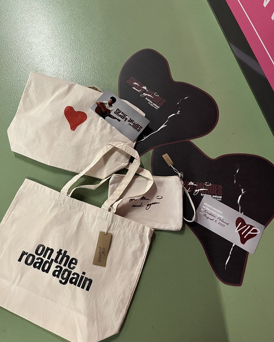 HeyShawnBR's tweet image. 📸 | Itens do pacote VIP da #ShawnOnTheRoadAgain