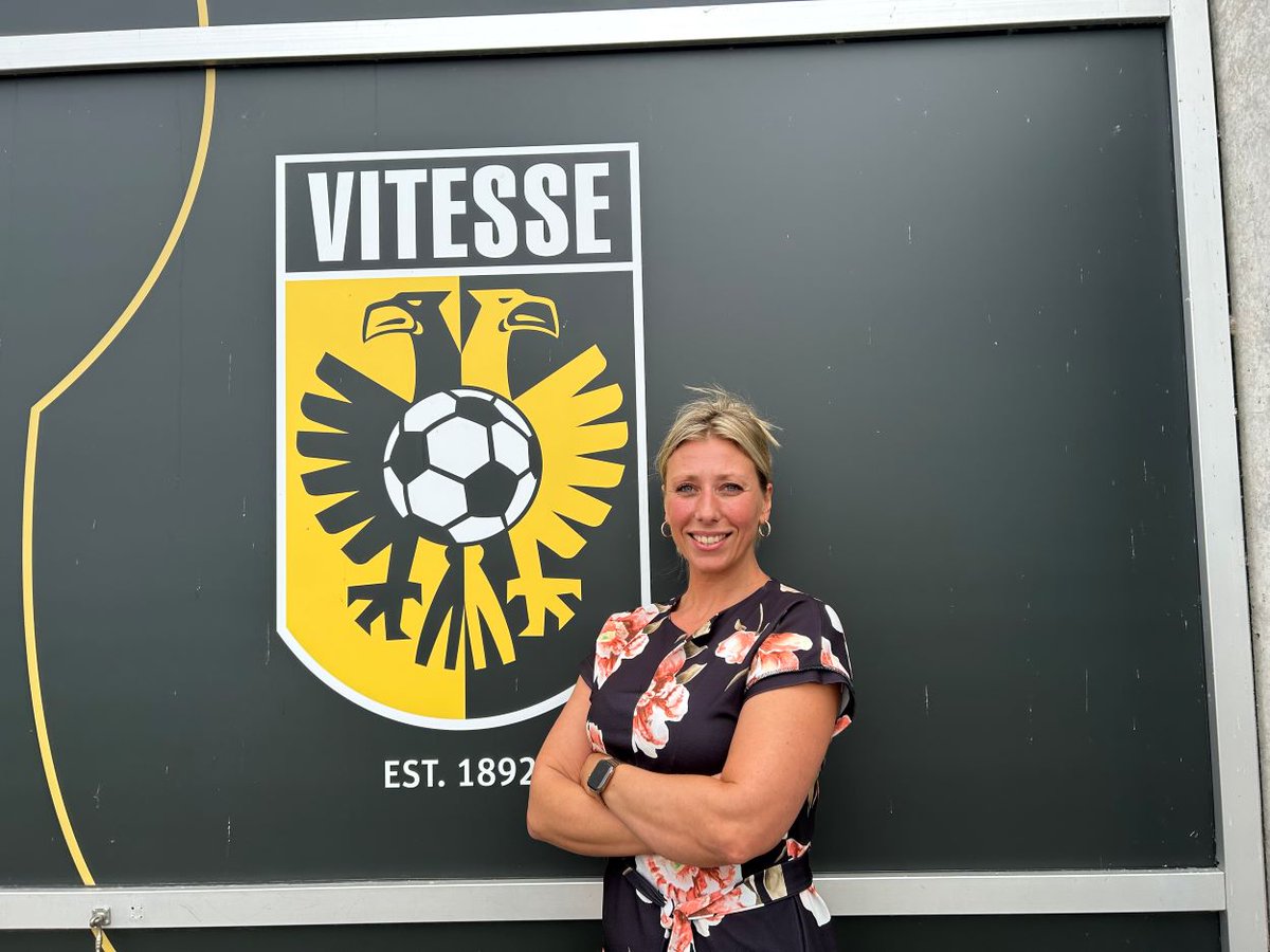 Een breed front van maatschappelijke organisaties in Arnhem heeft aangekondigd de rechtbank in Utrecht te verzoeken om zich ‘te mogen voegen’ in het kort geding voor het behoud van de proflicentie van Vitesse. 

Een uiterste poging.

arnhemsports.nl/vitesse/vitess…