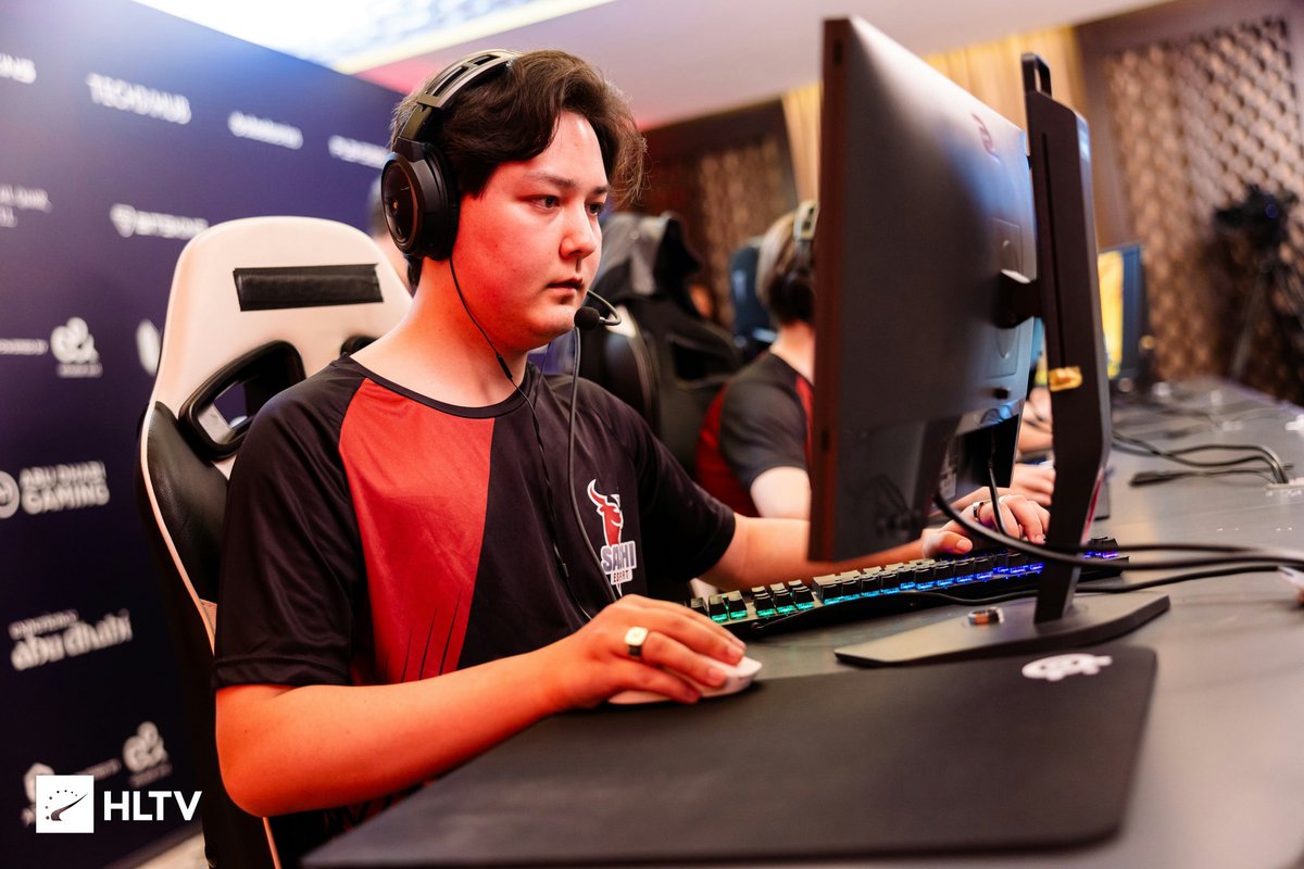 Sashi Esport 🥩 (@sashi_esport) on Twitter photo 🔥 GAME DAY – CCT TIME 🔥
The main team is back on the server and ready to make a statement.
Winners goes to playoff!
🆚 <a href="/BetclicApogee/">Betclic Apogee Esports</a>
🕗 19:00 CEST
🏆 CCT Season 3 – Europe Series 4
#EatOrBeEaten 🥩 🔥 GAME DAY – CCT TIME 🔥
The main team is back on the server and ready to make a statement.
Winners goes to playoff!
🆚 <a href="/BetclicApogee/">Betclic Apogee Esports</a>
🕗 19:00 CEST
🏆 CCT Season 3 – Europe Series 4
#EatOrBeEaten 🥩