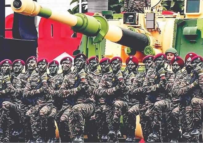🚨 The Defence Ministry has cleared 67,000 crore military upgrade for armed forces.
