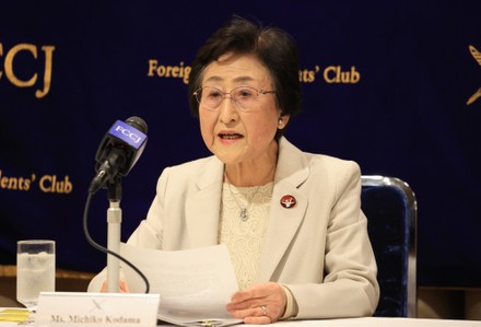 日本被団協事務局次長・児玉三智子さんのインタビューで通訳を担当させていただきました。淡々と当時の事を思い出されながら、戦中戦後の日本、現行の世界情勢、および今後の世界について明晰に語られるお姿は圧巻でした。