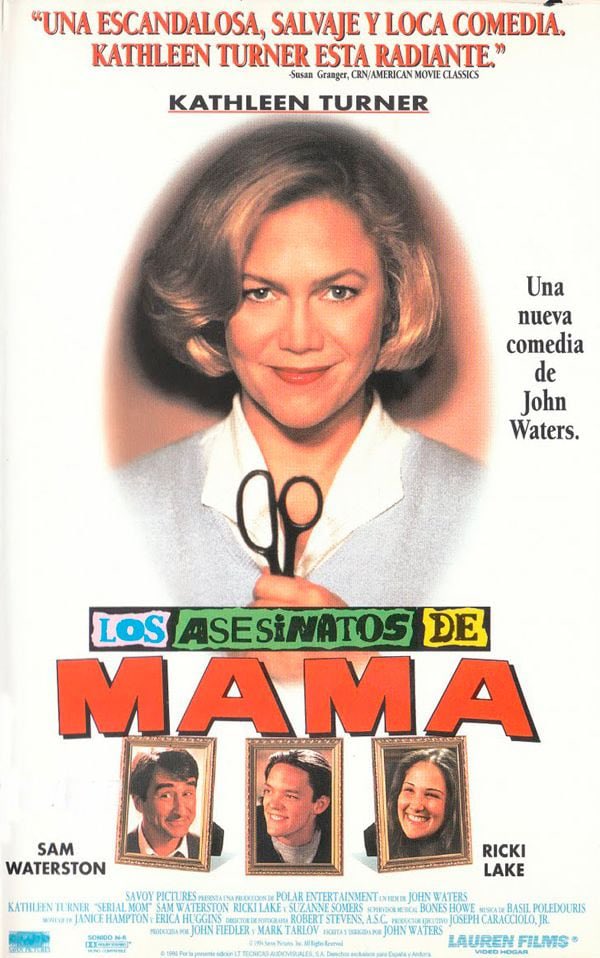 Tengo Netflix, Filmin , Disney +, Amazon, HBO y Atresplayer. Quiero ver Los Asesinatos de Mamá de John Waters y NO ESTÁ EN NINGUNA PLATAFORMA!! 
Y no es la única peli que quiero ver y no está en ningún sitio. Tampco está en bluray sino la hubiera comprado ya. 
Link ?? Gracias