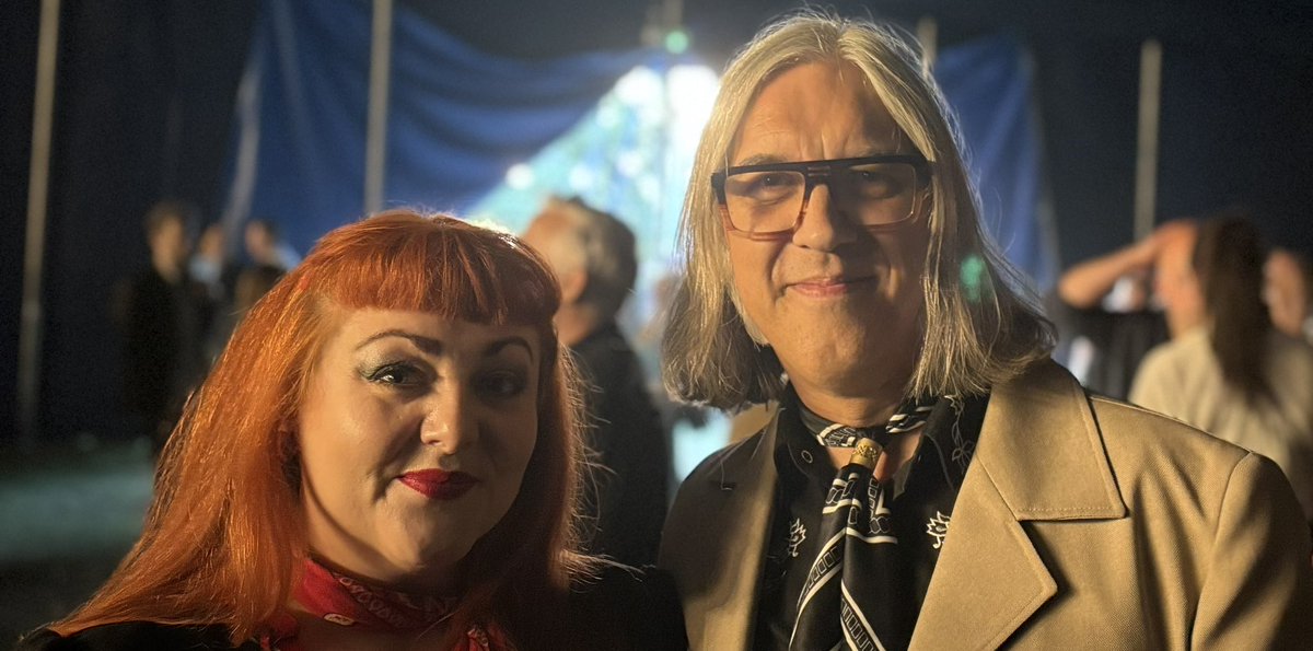 Saturday night , North Berwick Fringe By The Sea. Exquisite set by Air, and we scrubbed up not too shabbily…