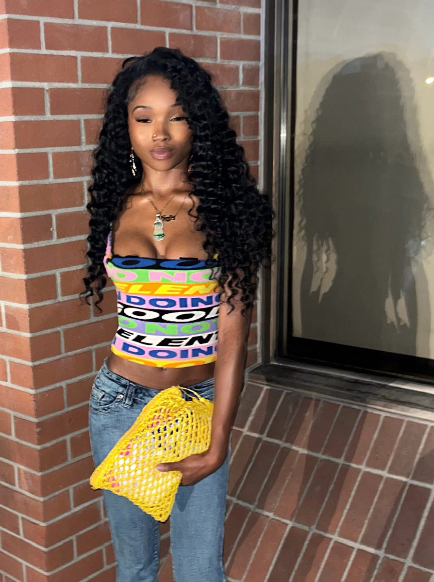 g e n 🩰 tweet media