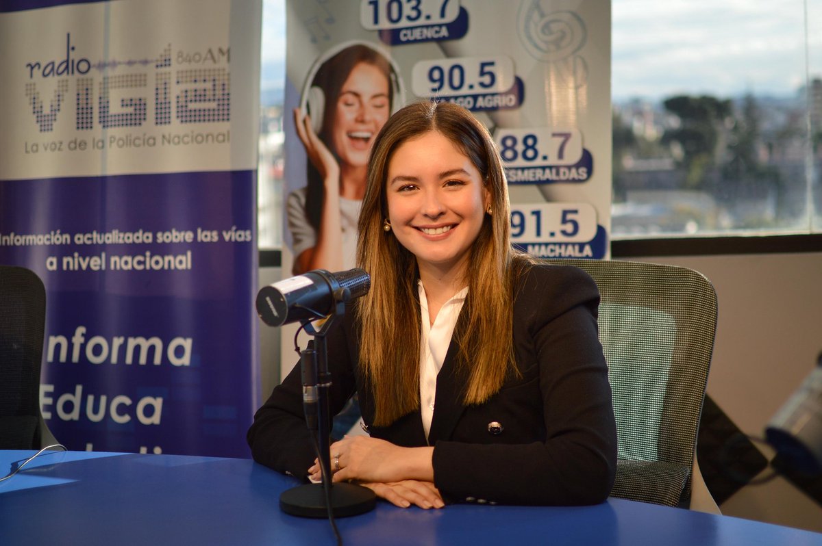 IEPS_Ec's tweet image. 📻 En @radio_vigia, la directora general @Ariannaburgosca explicó que el proyecto #PROFECPIAM impulsa subproyectos territoriales productivos, comerciales, artesanales o turísticos, gestionados colectivamente por pueblos y nacionalidades indígenas, afro y montubios. 🙌

#SomosEPS