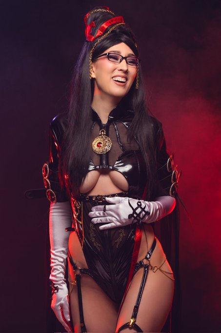 JeniferAnn - 1 pic. Hope you're having a good week! #bayonettacosplay #bayonetta https://t.co/ValDKsM7Pd