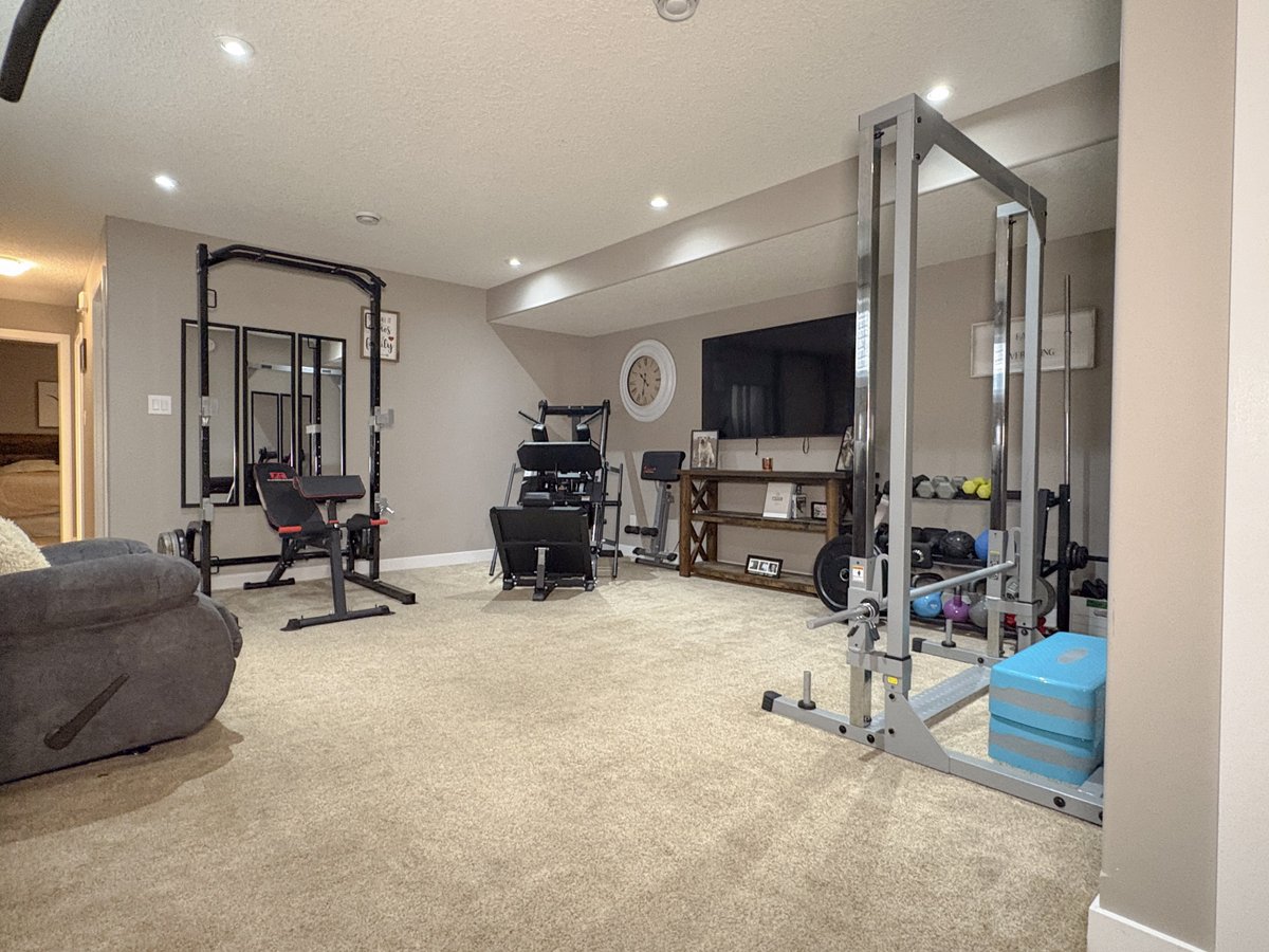 glentosh's tweet photo. NEW LISTING ALERT - 1521 8TH STREET - BRANDON -$360,000 - 4 bedroom 2 bathroom bilevel built in 2017 in Maryland school catchment.  Single attached garage, 12 X 16 deck.  Open house Thursday Night &amp; Saturday afternoon.  Contact myself or @MikeTosh8 for more information. #RLP4Sale https://t.co/DfqZkdgIFu
