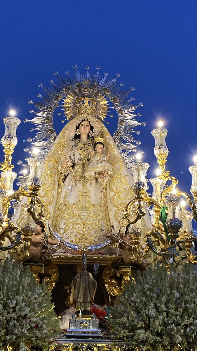 CChocolatero's tweet photo. Virgen de las Nieves. Bormujos https://t.co/A3Q0KAStXu