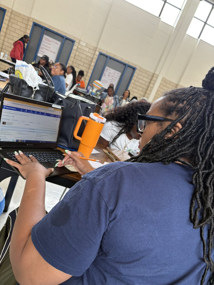 Case manager working for the 25-26 SY! 
#onefriendship #FPCSBP #friendshipsjourneyto30 #journeyto30 <a href="/FriendshipPCS/">Friendship PCS</a>