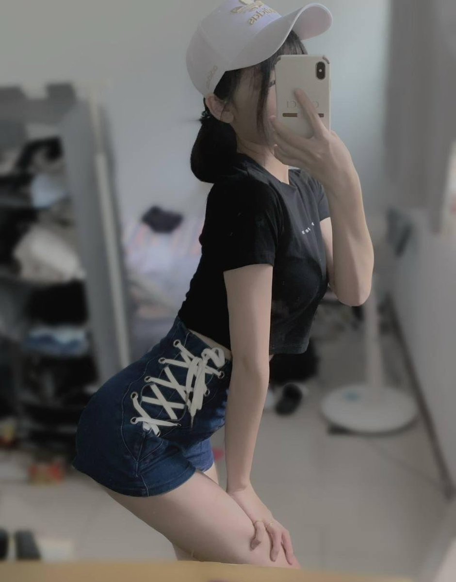 💋大三學生子涵 tweet media