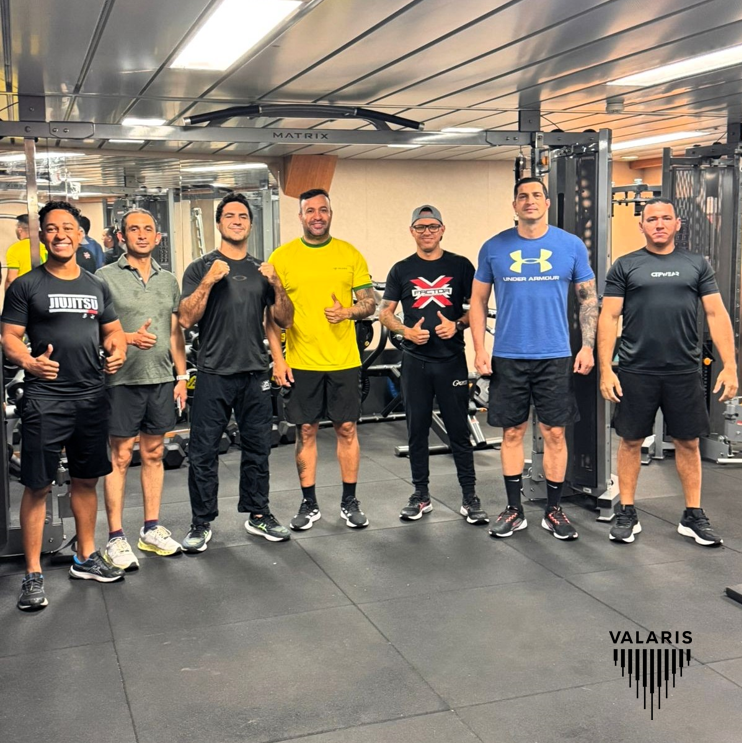 ValarisLimited's tweet photo. 🏋️️On the VALARIS DS-8, leadership goes beyond the drill floor—it’s also about promoting healthy habits onboard.
🗨️ “There’s no better way to start the day than with energy, focus, and a strong crew,” said Charles Brito, OIM.
#BoldlyFirst #WeAreValaris #LifeOffshore https://t.co/UpZs9uS7wa