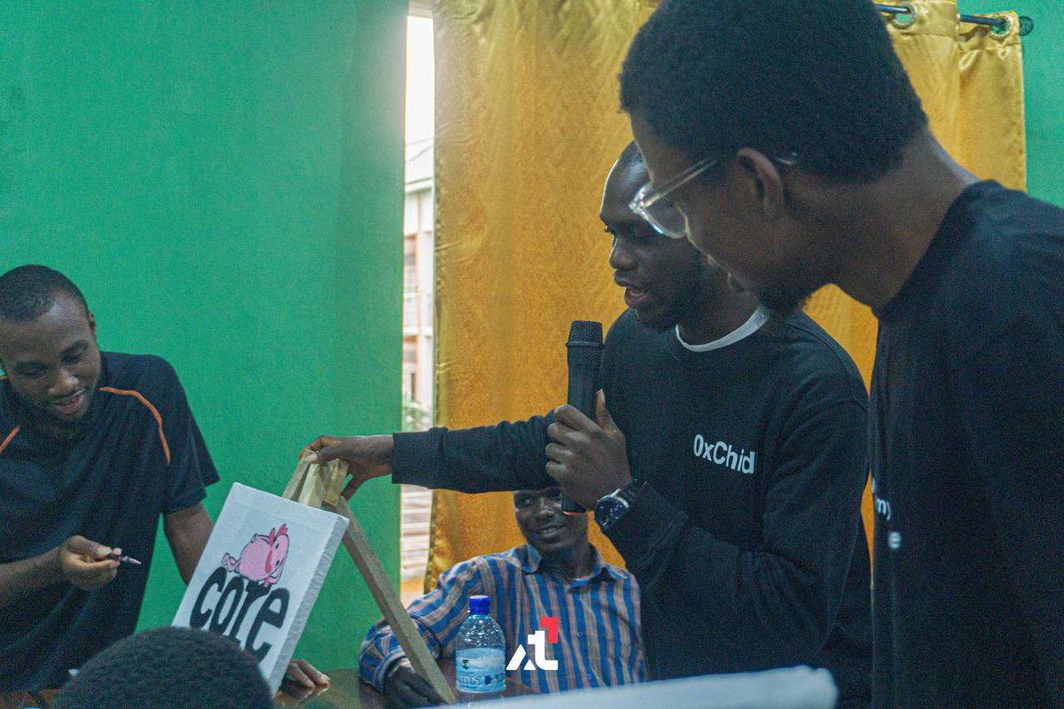 Team1 Nigeria 🇳🇬 (@avaxng) on Twitter photo Avalanche Arts & Culture Night in Enugu with <a href="/AvaxTeam1/">Avalanche Team1</a> 🇳🇬
We had a cheerful time onboarding attendees into the NFT ecosystem in a fun and interactive way in the city of Enugu. Highlighting major projects across various niche in the ecosystem for guests to paint about.
Thanks Avalanche Arts & Culture Night in Enugu with <a href="/AvaxTeam1/">Avalanche Team1</a> 🇳🇬
We had a cheerful time onboarding attendees into the NFT ecosystem in a fun and interactive way in the city of Enugu. Highlighting major projects across various niche in the ecosystem for guests to paint about.
Thanks
