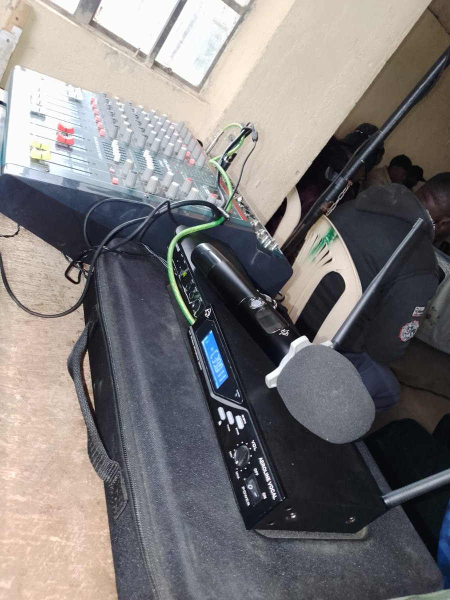 Neevy_Ent's tweet image. Neevy Entertainment LTD has the best Public Address Systems for hire in Nairobi at the best rates! Partner with us today by calling 0719670370 or 0756702802. We also have Karaoke Machines, Lighting, MC, DJ, LED Screens, LED lights, Projectors and Atmospheric Effects 

 #pasystems