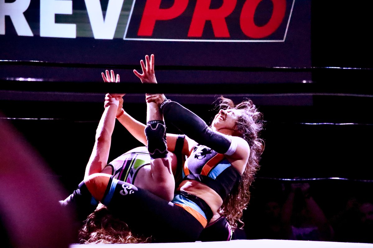 michiko (@mcn_371) on Twitter photo Impressive submission move
カンジ Kanji
<a href="/RevProUK/">Revolution Pro</a> Live in London 98 @ 229, London
3 August Impressive submission move
カンジ Kanji
<a href="/RevProUK/">Revolution Pro</a> Live in London 98 @ 229, London
3 August