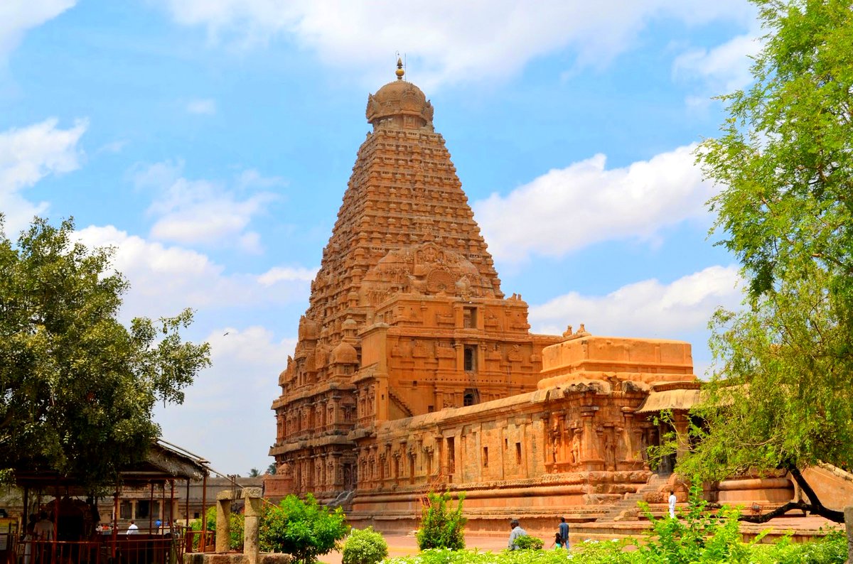 Ajaysharda59's tweet image. Thanjavur... 1 - The City of Chola's Big Temple

ajaysharda.blogspot.com/2015/03/thanja…

#TamilNadu #templesofindia #templesoftamilnadu #shivatemple #IncredibleIndia #travelblogger #traveling #Chola