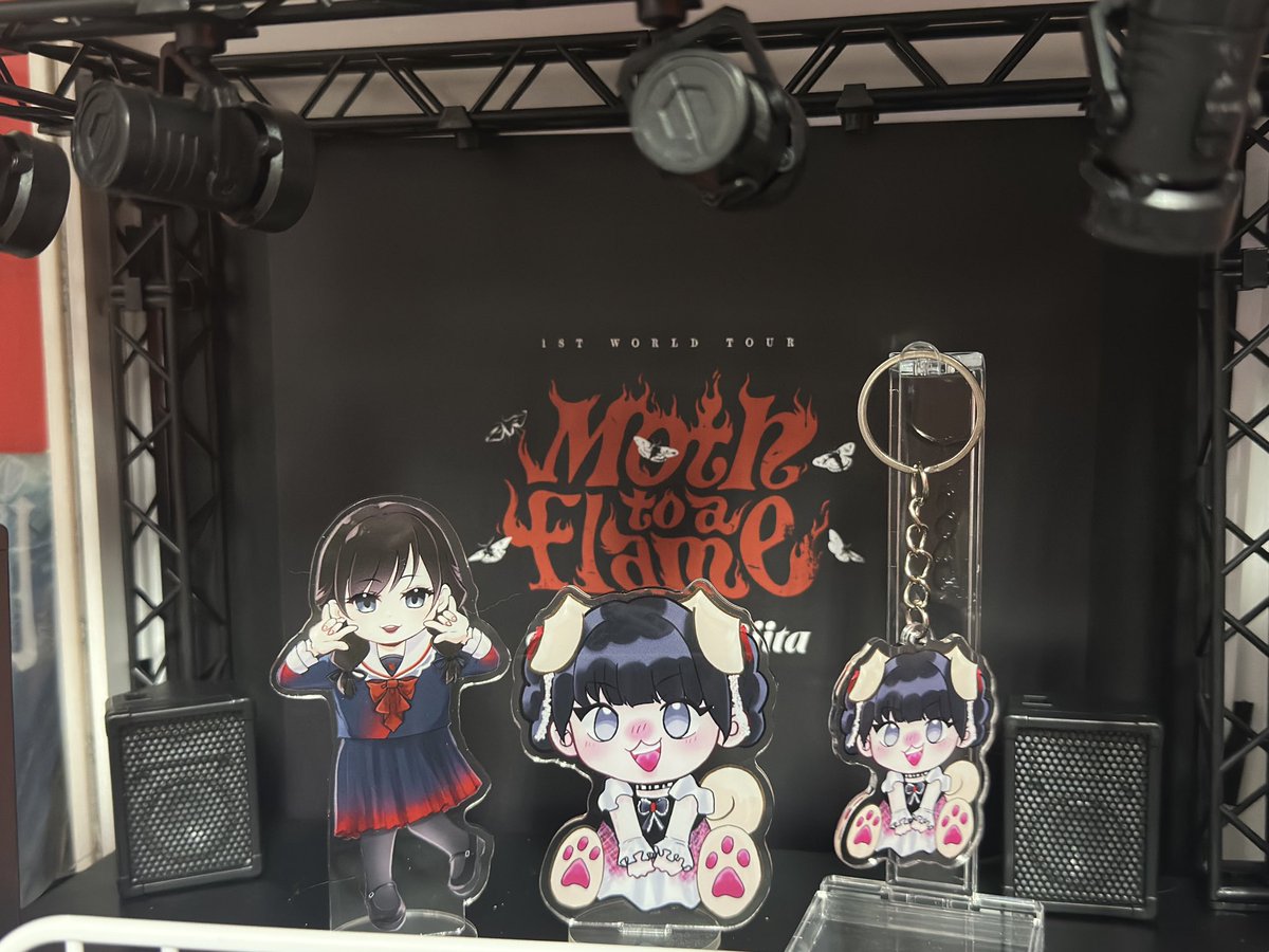 今回配布予定の3種類の無料応援グッズ、
日本語あまり上手じゃないけど、
どうぞよろしくお願いします🙏🙏