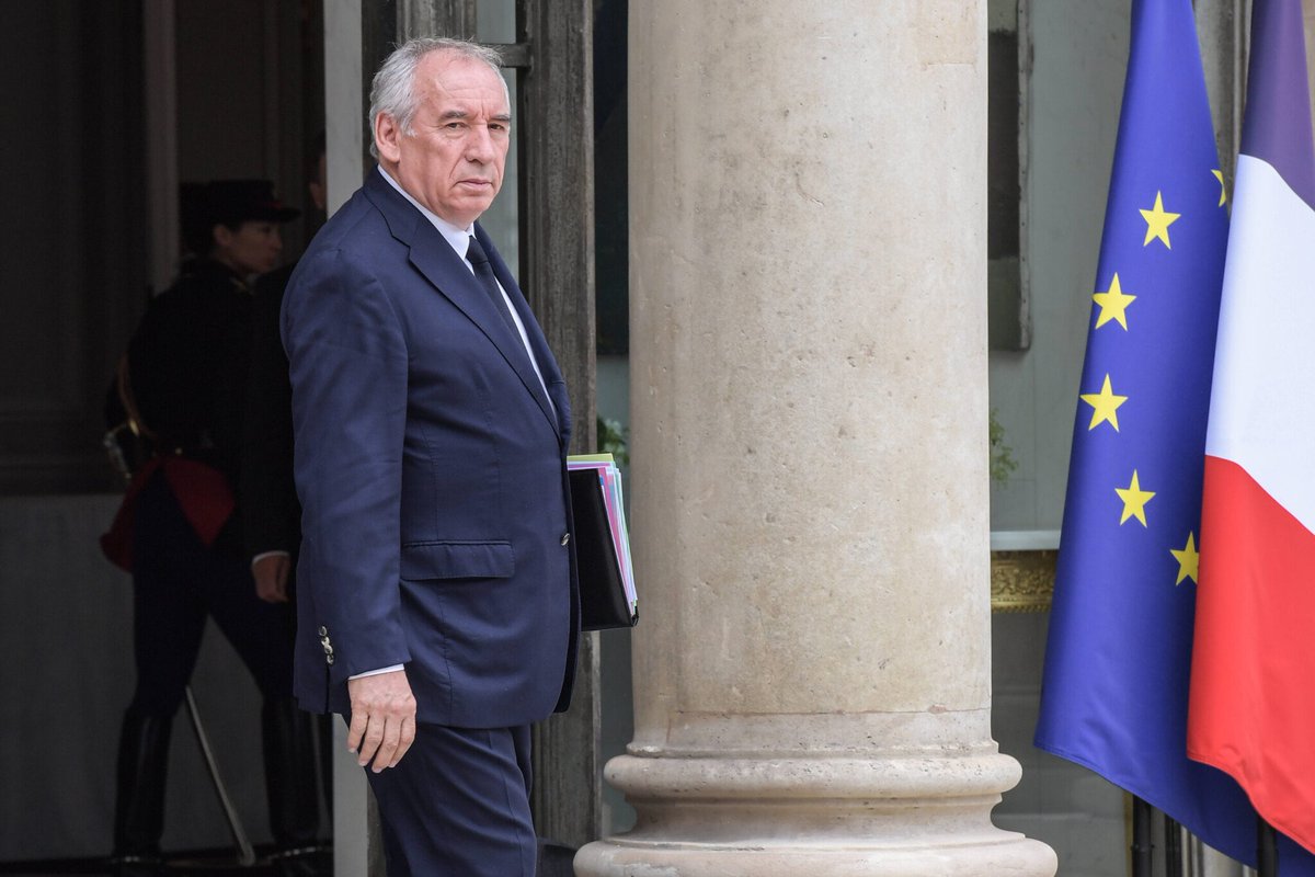 Et là, il rentre le ventre 🤦‍♀️