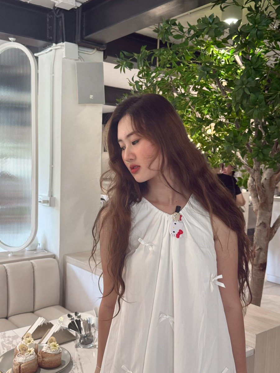 pinkpinkybubble's tweet photo. Love🎀💗👑

#jimmyohm https://t.co/Eqo939S8On