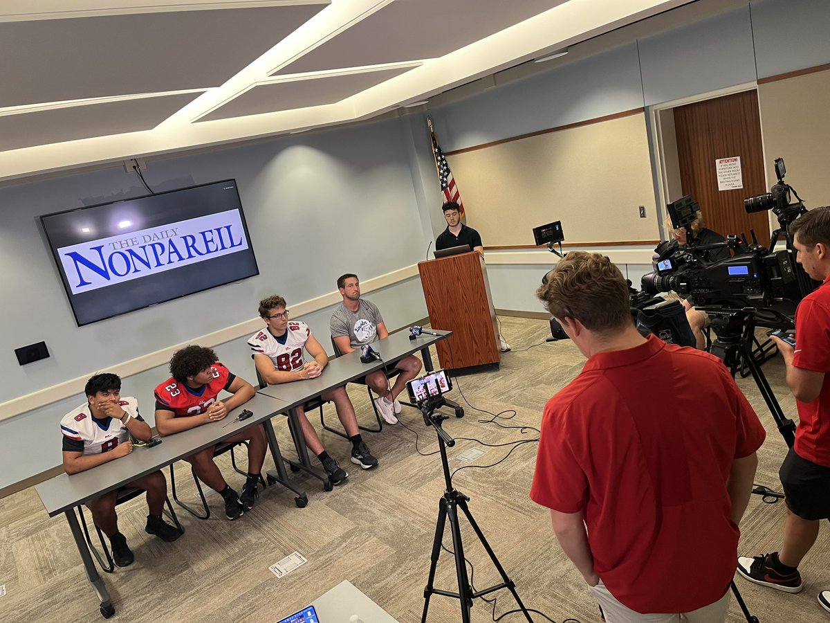 Media Day continues for the <a href="/nonpareilonline/">Daily Nonpareil</a> event! The Lynx are on the clock! 🐾