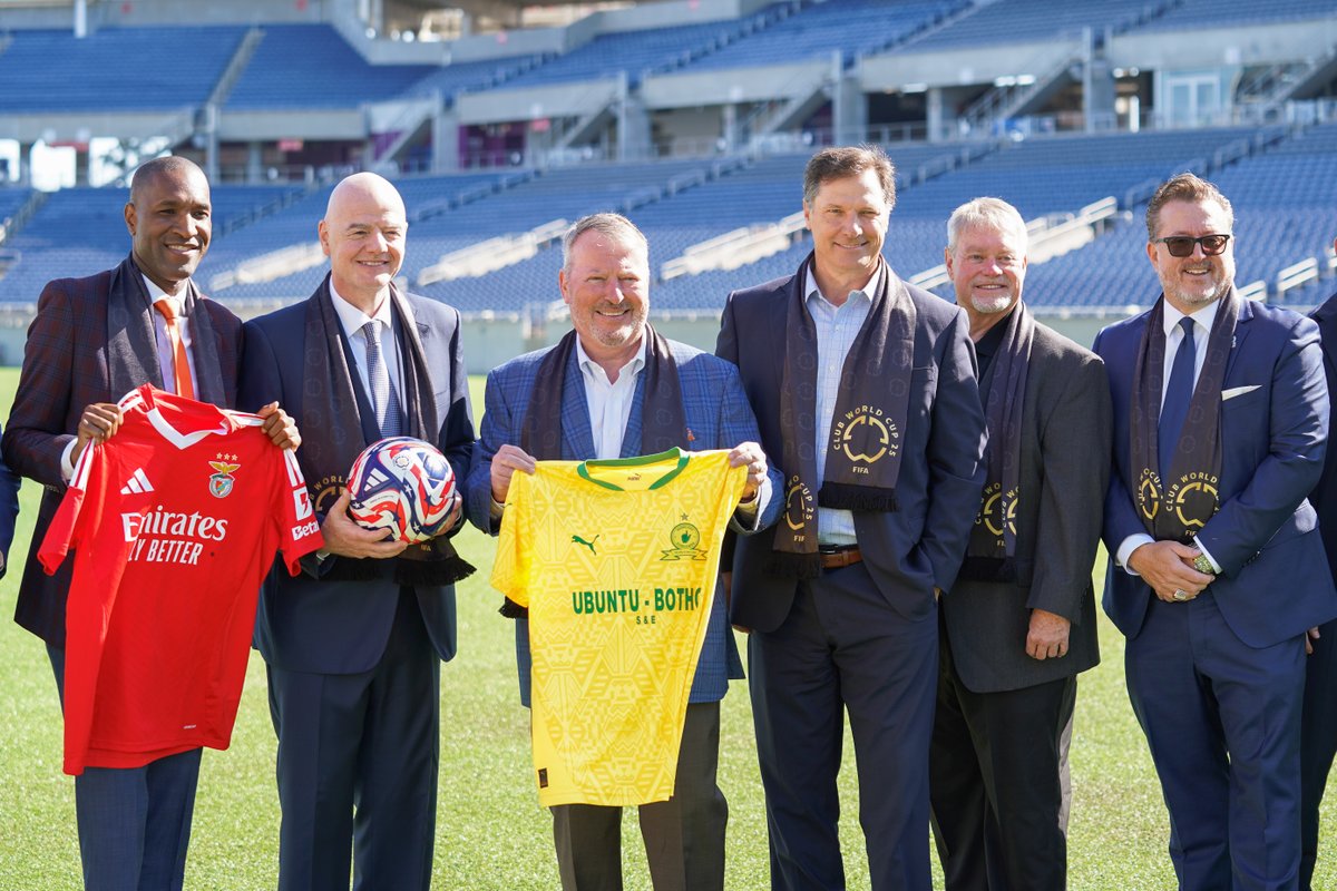 Cheers to 30 Years!🥳

From stadium milestones to unforgettable games and lasting community impact, CEO Steve Hogan has been at the heart of it all. Take a look back at some highlights from his three-decade journey with Florida Citrus Sports.

📰: fcs.events/45iczNQ