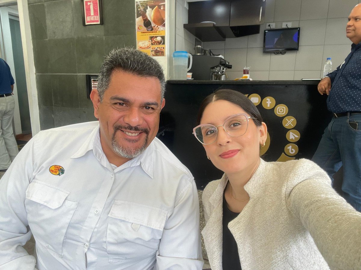 Elvis Blanco tweet media