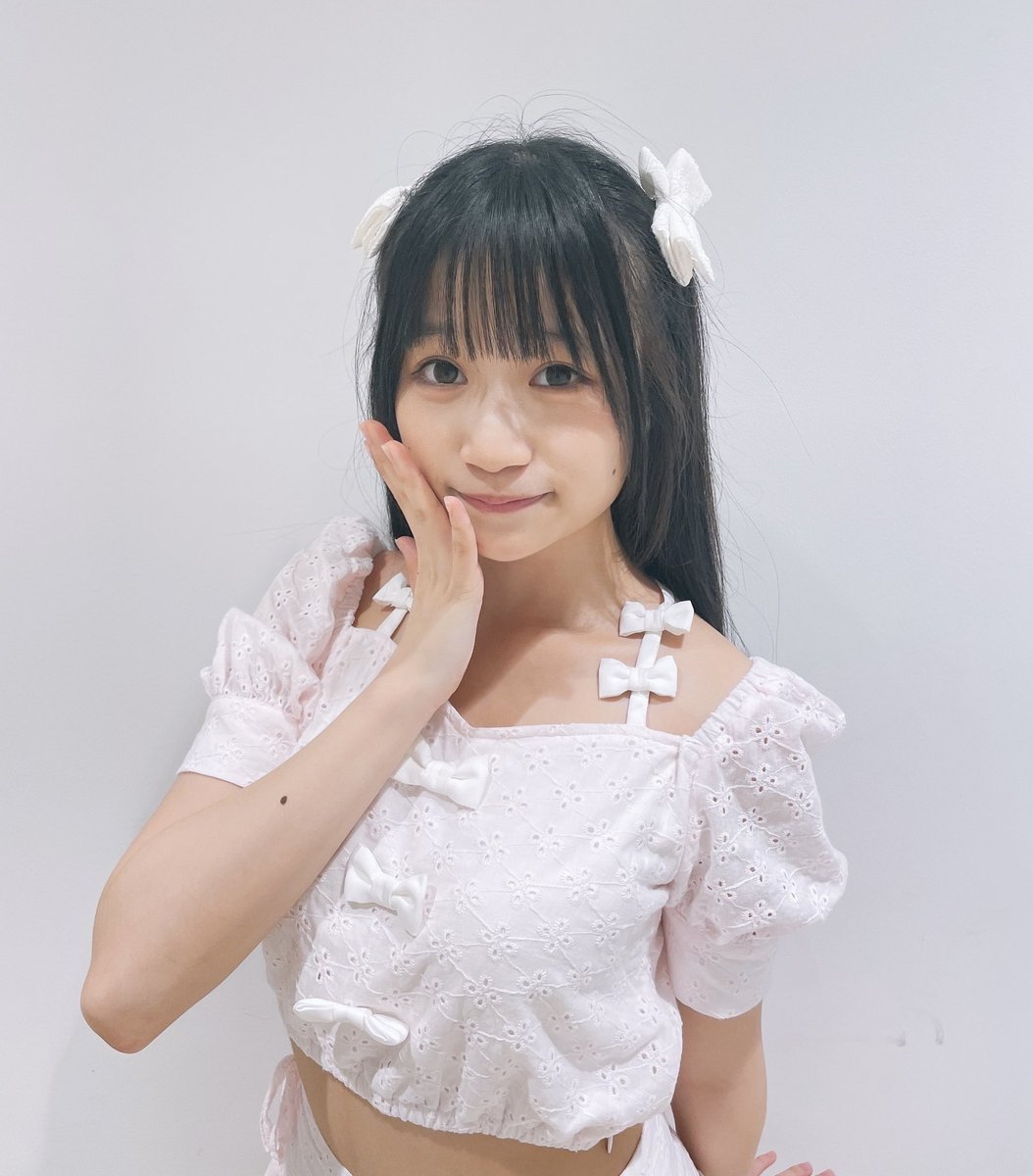 ソフマップ公演ありがとうございました💗わくわくちゃんの夏コーデいかがでしたか？ここちゃんはリボンいっぱいのお気に入りコーデでライブが出来て楽しかったです🎀現地に会いにきてくれた方も、YouTubeで応援してくれた方もありがとうございました♡♡
#wqwq