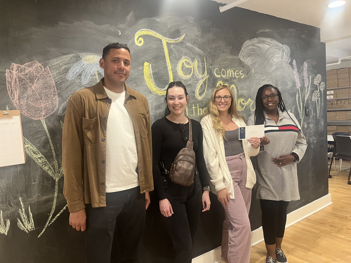 AAMunro's tweet photo. Last month, we had the privilege of visiting #SoulsHarbourRescueMission, touring their facility, and seeing firsthand the impact they have providing meals, shelter, and hope to those in need.

Thank you to their team for all you do! #SupportLocal #GivingBack https://t.co/yUFhUKOHVG