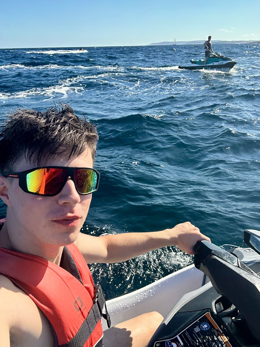 Jet ski with bro &gt;&gt;&gt;