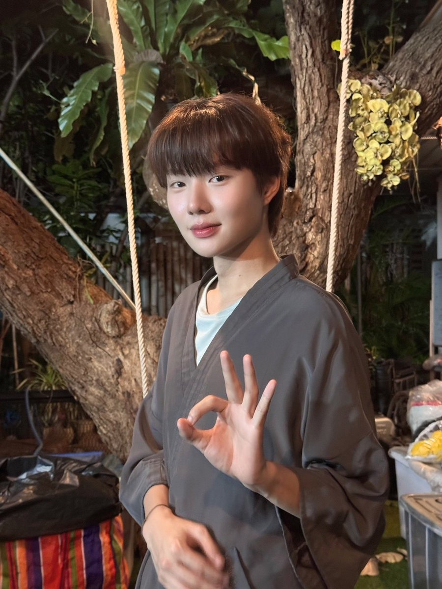 เขมจิราต้องรอด Khemjira The Series 🕯

Q60 ไน้ไน้ น้องเขมโอเค ไม่หวั่น แม้วันมา(ดึก)มาก 👌🏻 พี่ ๆ น้อง ๆ คนไหนหลับปุ๋ยแล้วขอให้ฝันหวานนะจ๊ะ ส่วนใครที่ยังตาสว่างกระจ่างใจก็ลุยกันต๊อออออ ✌🏻✨️
 
Khemjira The Series Q60 
#เขมจิราต้องรอดQ60