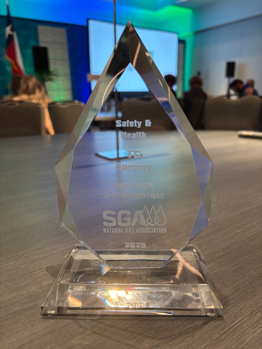 Coastal GasLink tweet media