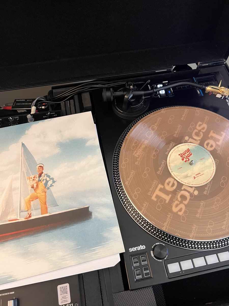 ItsHesii tweet media