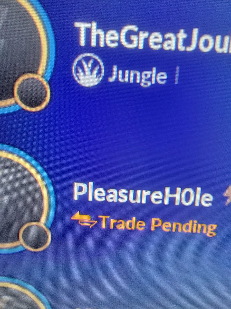 InimiGod tweet media