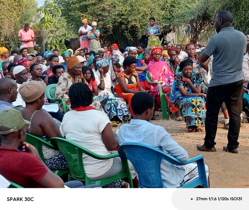 GashoraYouthCouncil (@gashoranyc) on Twitter photo Uyu munsi mu murenge wa #Gashora urubyiruko dufatanyije n'abaturage twitabiriye inteko rusange z'abaturage zabaye hirya no hino mu tugari twose tugize umurenge.
<a href="/BugeseraDistr/">Bugesera District</a>
<a href="/bugeserayouth/">๐๐๐ด๐ฒ๐๐ฒ๐ฟ๐ฎ ๐ฌ๐ผ๐๐๐ต ๐๐ผ๐๐ป๐ฐ๐ถ๐น</a> Uyu munsi mu murenge wa #Gashora urubyiruko dufatanyije n'abaturage twitabiriye inteko rusange z'abaturage zabaye hirya no hino mu tugari twose tugize umurenge.
<a href="/BugeseraDistr/">Bugesera District</a>
<a href="/bugeserayouth/">๐๐๐ด๐ฒ๐๐ฒ๐ฟ๐ฎ ๐ฌ๐ผ๐๐๐ต ๐๐ผ๐๐ป๐ฐ๐ถ๐น</a>