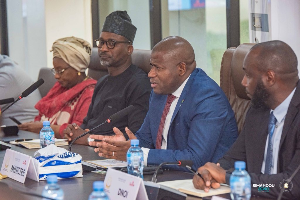 📍#MPCI | Le Ministre Ismaël NABE a reçu une délégation de haut niveau de l’#UNOPS, conduite par Mme Sonja Leighton-Kone. Au cœur des échanges : le Programme #Simandou2040, la vision stratégique du PRG, le Général Mamadi Doumbouya, pour une Guinée transformée.