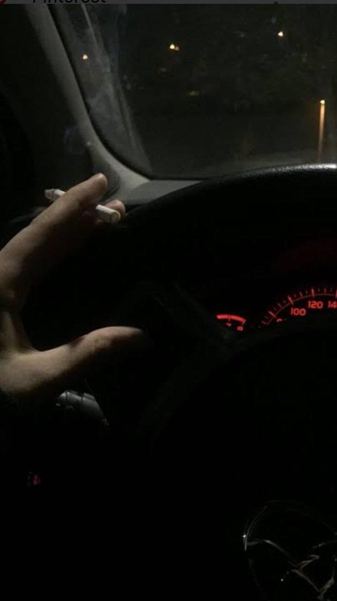 Herkese iyi akşamlar tanışmak isteyen femboy feminen gay veya kılsız  sakalsız parlak pasif varsa yazabilir Aktifim yer araç var #adanagay #adanaaktif #adanaevlicift #adanapasif #adanasex #adanacd