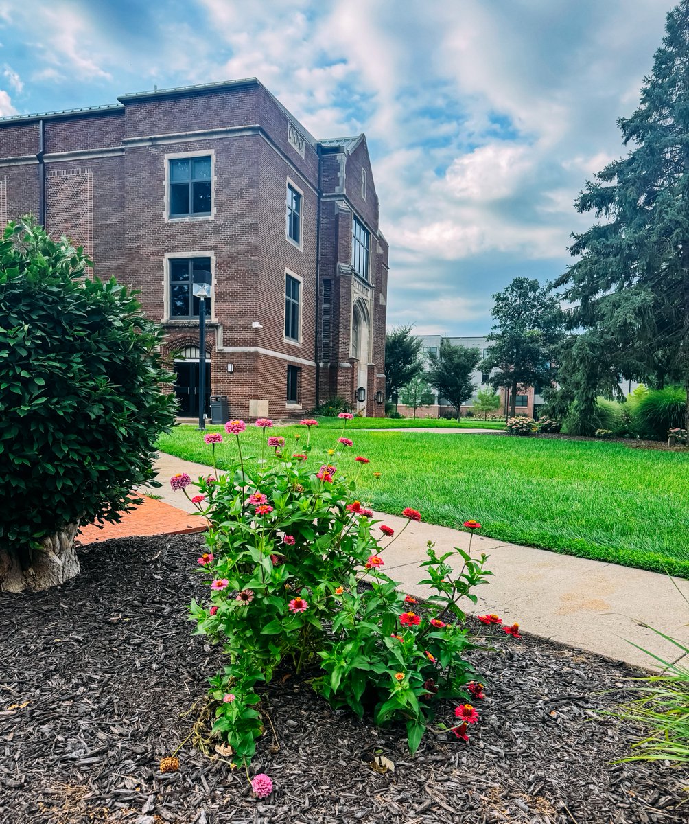 Midland University tweet media