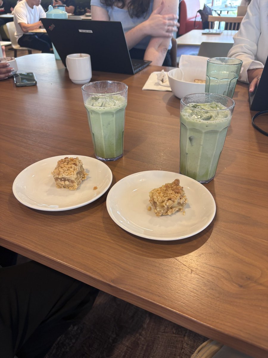 day 2 of being performative: this time at the <a href="/Google/">Google</a> toronto office