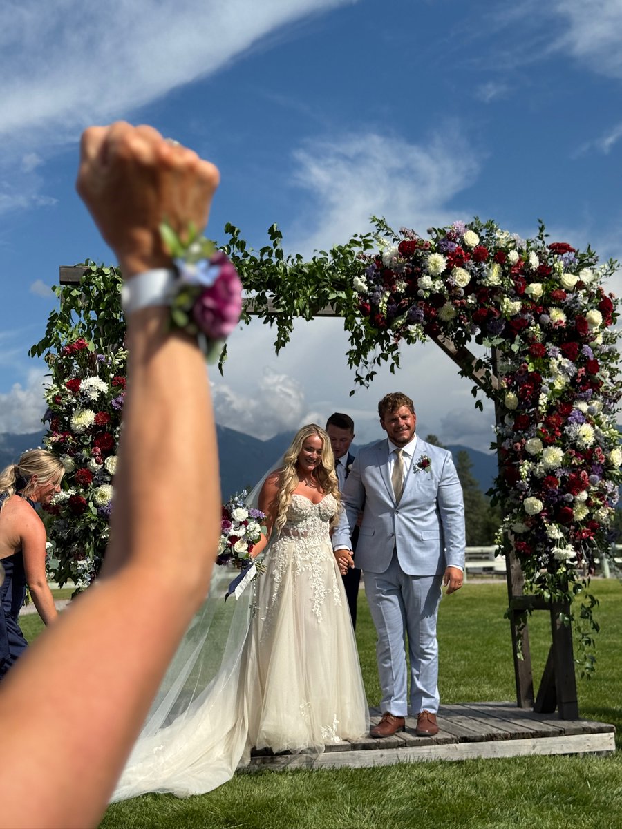 Congratulations to Coach Yates and his beautiful bride, Courtney Yates! 💙 💙