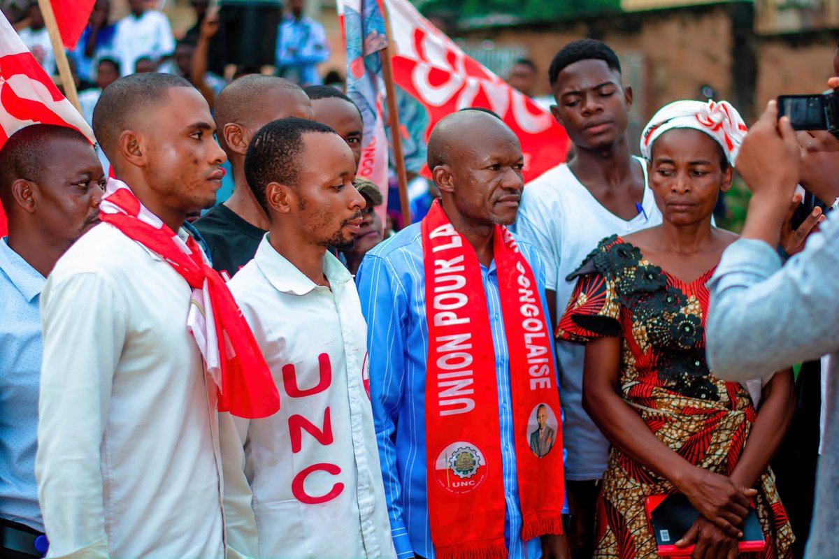 Prince Omba (@ombakasongo) on Twitter photo JEUNESSE UNC/TSHOPO
Après avoir passé quelques mois en dehors de sa juridiction pour des raisons professionnelles et contacts politiques avec la hiérarchie du parti, le patron de la Jeunesse de l’UNC/TSHOPO Dr <a href="/HMukobya/">henri mukobya</a> a regagné la ville de Kisangani ce lundi 04 août JEUNESSE UNC/TSHOPO
Après avoir passé quelques mois en dehors de sa juridiction pour des raisons professionnelles et contacts politiques avec la hiérarchie du parti, le patron de la Jeunesse de l’UNC/TSHOPO Dr <a href="/HMukobya/">henri mukobya</a> a regagné la ville de Kisangani ce lundi 04 août