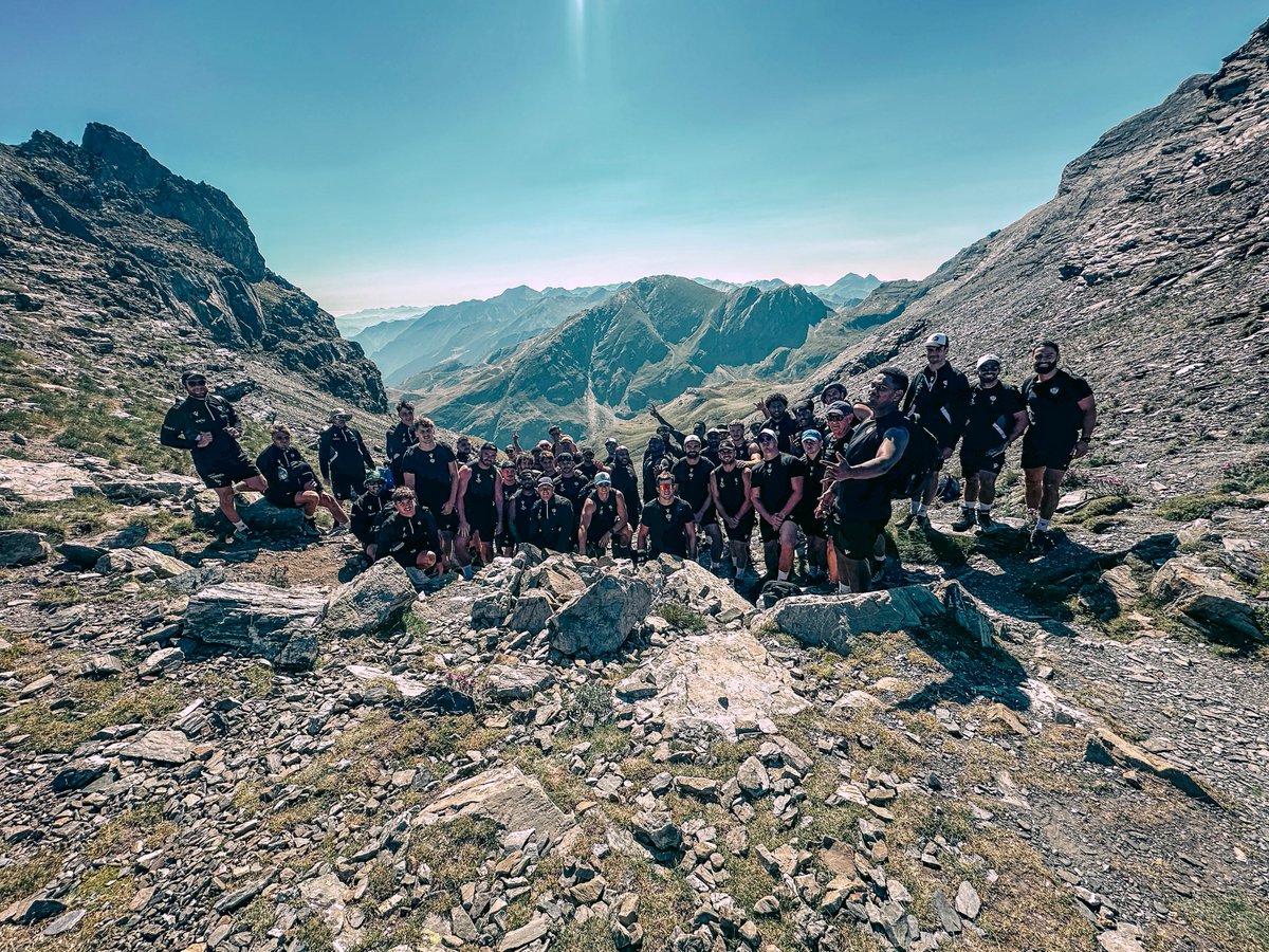 Stage à Saint Lary, journée 2 ✅

𝘿𝙚 𝙋𝙞𝙖𝙪 𝙀𝙣𝙜𝙖𝙡𝙮 𝙖𝙪 𝙋𝙞𝙘 𝙙𝙚𝙨 𝘼𝙜𝙪𝙞𝙡𝙤𝙪𝙨 ⛰️
Félicitations les gars 🤝