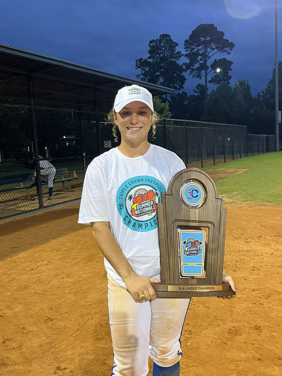 Ashelyn Tucker (@ashelyntucker11) on Twitter photo No better way to end my 16u season! This team showed a lot of fight and had so many huge comebacks. I’m so blessed to say I was apart of something great! I finished the season leading my team with a .407 AVG and .490 OBP!! <a href="/Mojotuckerhelms/">TN Mojo - Tucker/Helms</a> <a href="/MusserChristi/">Christi Musser</a> <a href="/CSUBucsSoftball/">Charleston Southern Softball</a> No better way to end my 16u season! This team showed a lot of fight and had so many huge comebacks. I’m so blessed to say I was apart of something great! I finished the season leading my team with a .407 AVG and .490 OBP!! <a href="/Mojotuckerhelms/">TN Mojo - Tucker/Helms</a> <a href="/MusserChristi/">Christi Musser</a> <a href="/CSUBucsSoftball/">Charleston Southern Softball</a>