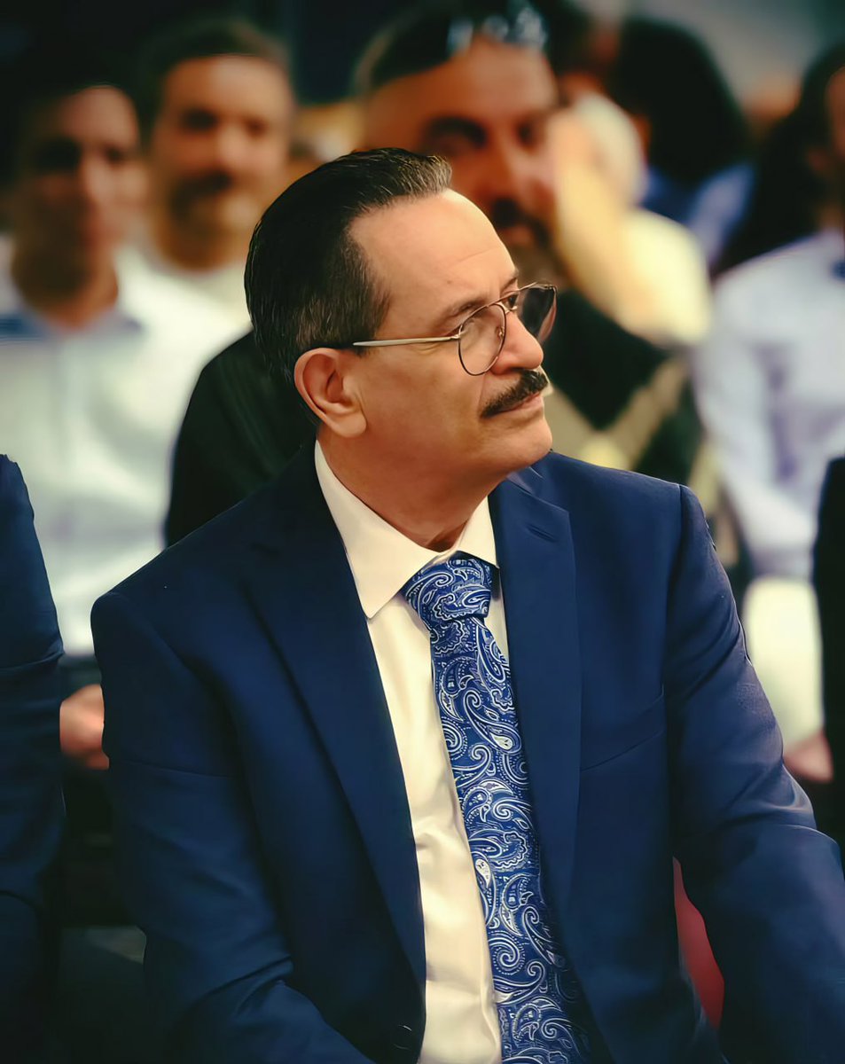 حکومت انسان بر انسان مذموم است (اداره مملکت صرفا با انتخاب اعضای هییت مدیره بمنظور اداره آن جایز است و نه حکومت کسانیکه خود را مالک و صاحب مملکت بدانند و جان، مال و ناموس مردم را در اختیار خود گرفته و بازیچه دست خود کنند)

از اطلاعیه استاد #محمدعلی_طاهری :
mataheri.com/human-rights-d…