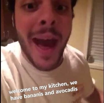 Why the fuck did nobody tell me the sleep token guy sings with the indie girl voice
